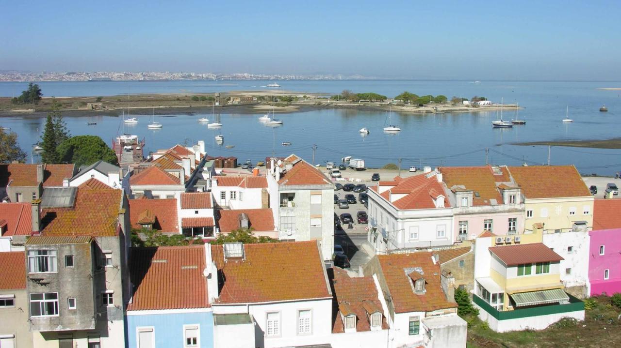 Legendary Bay Apartamento Tematico Apartman Seixal  Kültér fotó