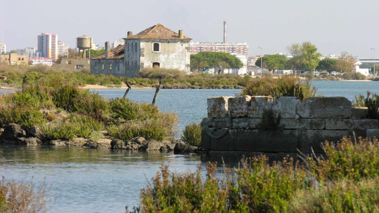 Legendary Bay Apartamento Tematico Apartman Seixal  Kültér fotó